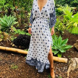 Lovely long maxi Aakaa dress